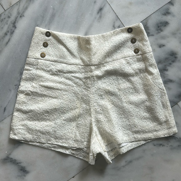 Lucca Couture White Lace Shorts - Picture 1 of 4
